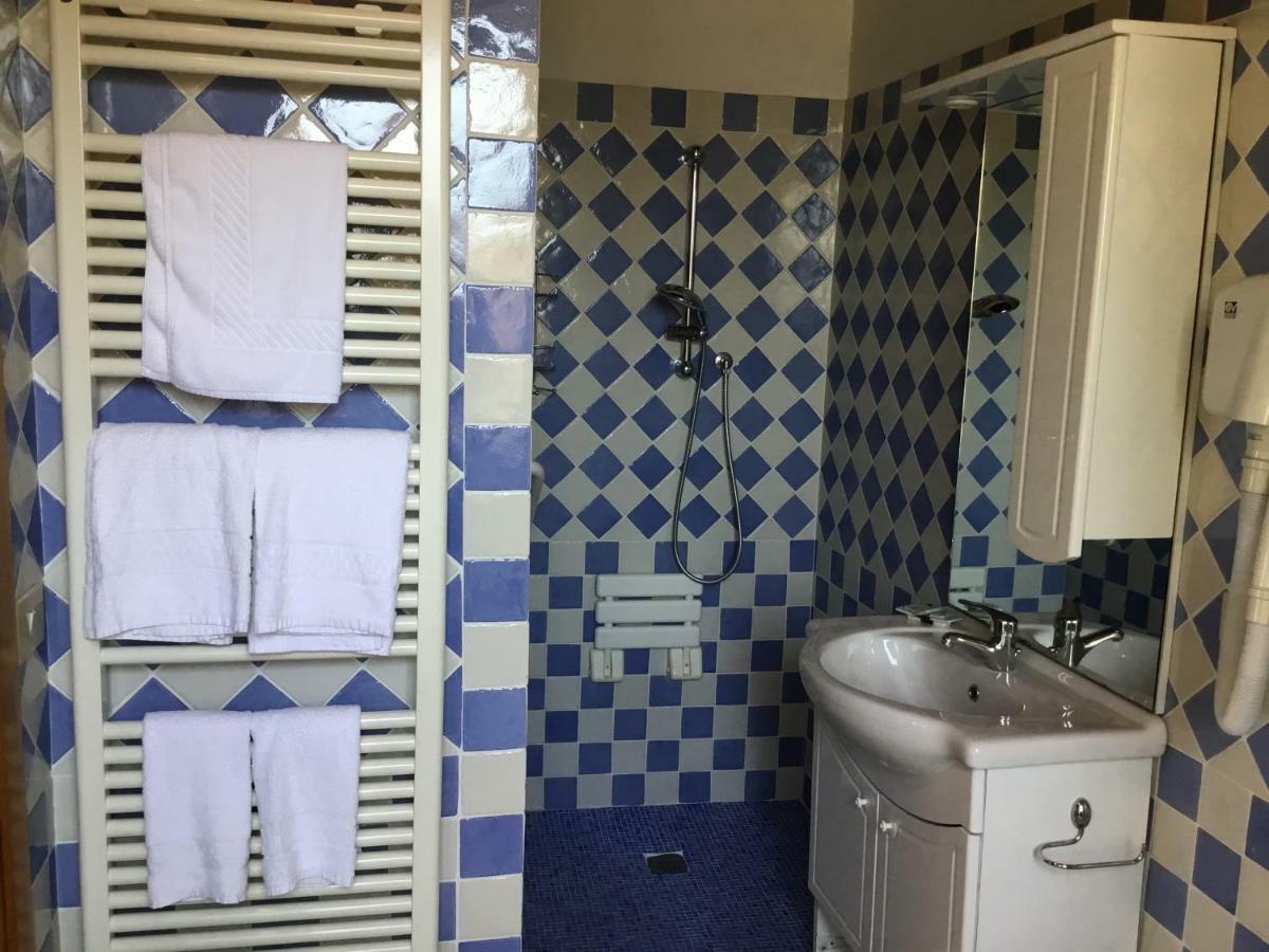 Paradiso Imperfetto Hotel San Zeno di Montagna Kültér fotó